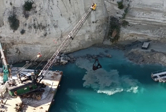 Επίσκεψη του Υπουργού Χρίστου Δήμα στο εργοτάξιο αποκατάστασης της Διώρυγας Κορίνθου